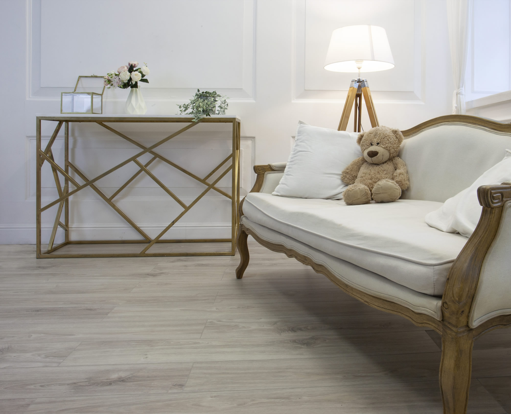 SPC ламинат DAMY FLOOR Коллекция Family Дизайн SL3739-3 Дуб Белый (1220х180х4 мм)