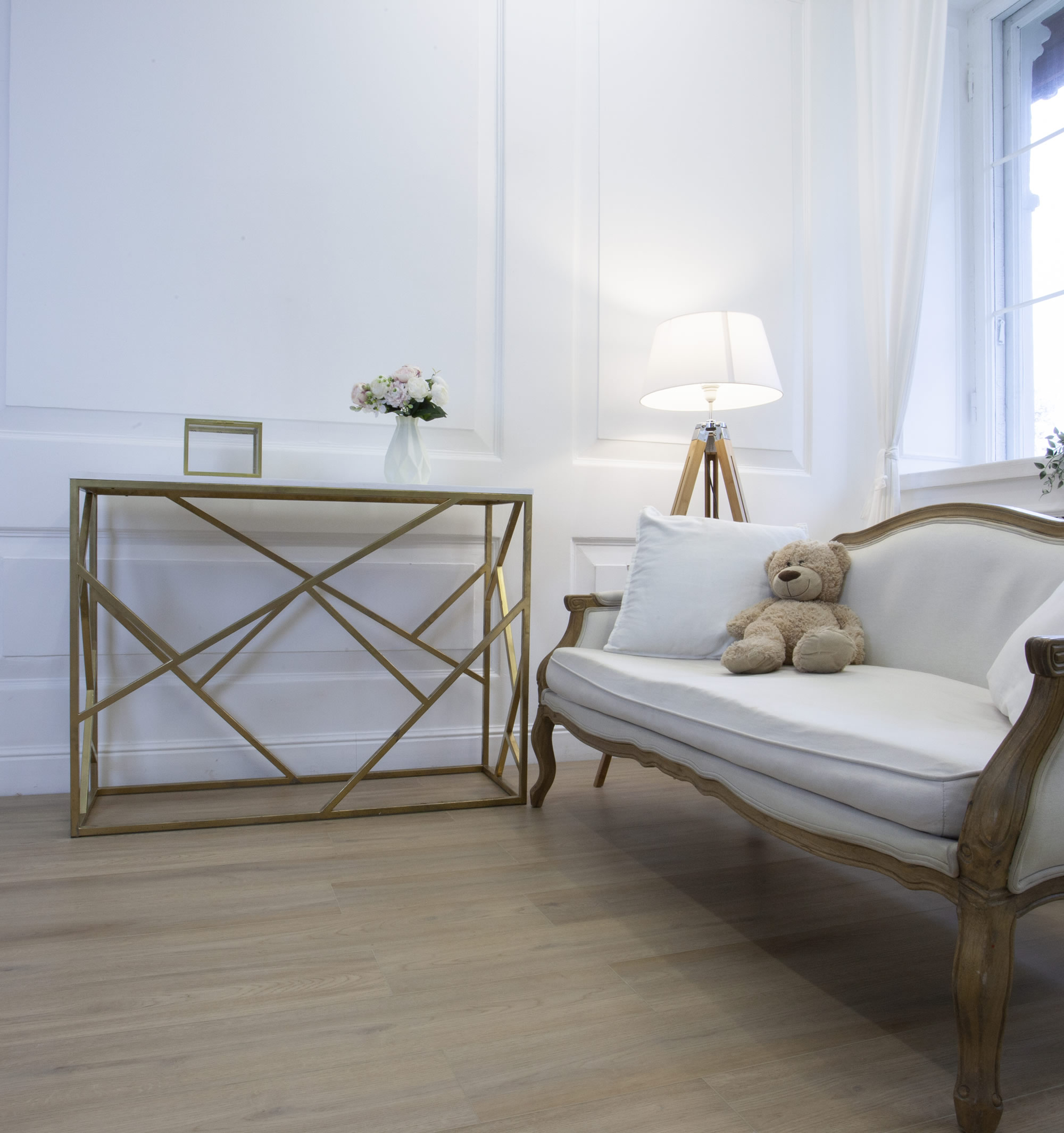 Кварц-виниловая плитка DAMY FLOOR Коллекция  FAMILY LVT Дизайн 6607-9-LVT Дуб Натуральный (1227×187х2,5мм)