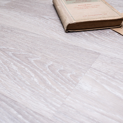Виниловая плитка ECOCLICK WOOD Дизайн NOX 1710 Дуб Тофино (1200х180х2.3 мм)