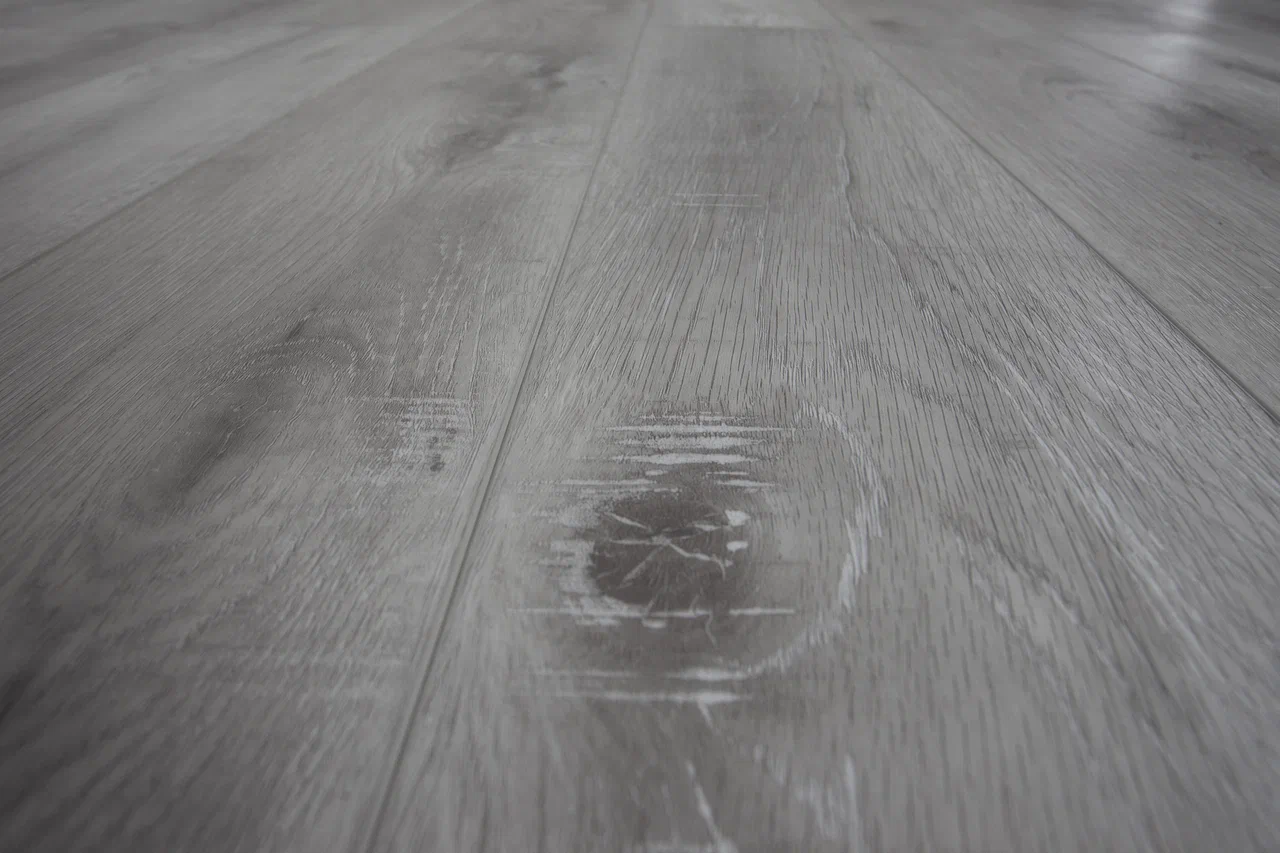 SPC ламинат DAMY FLOOR Коллекция Family Дизайн TCM369-28 Дуб Рустикальный Серый (1220х180х4 мм)